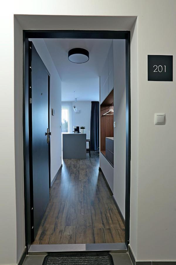 Modern Apartment Near The City Centre Urban Μπρατισλάβα Εξωτερικό φωτογραφία